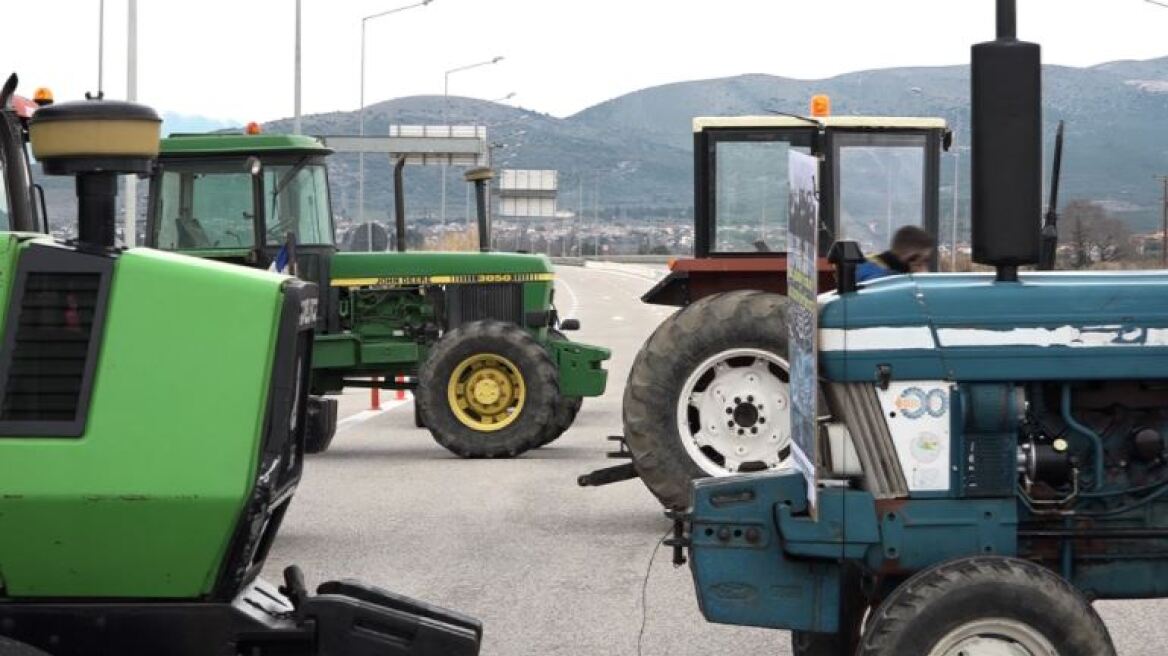Κρήτη: Νέο μπλόκο των αγροτών στα Πεζά